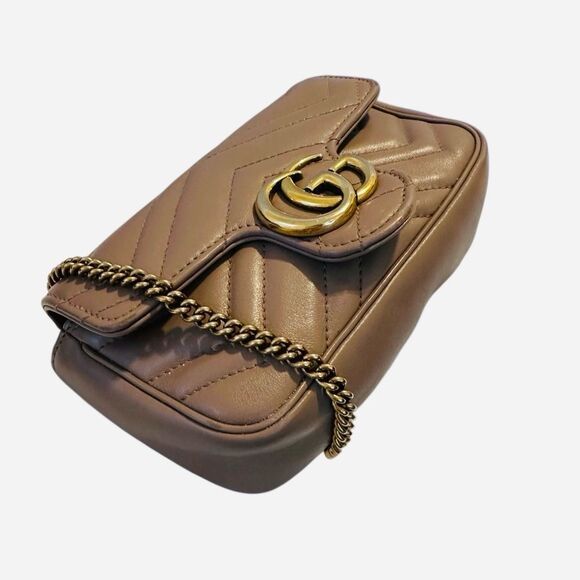 Gucci Marmont double G mini Beige Leather Crossbody Bag with Gold Chain - Picture 2 of 11